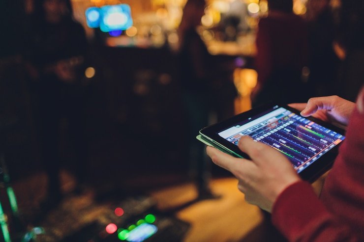 Pengalaman mobile balap yang mudah dibaca